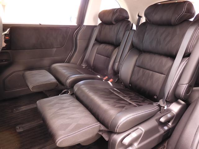 オデッセイハイブリッド ハイブリッドアブソルート・ＥＸホンダセンシング　９インチメモリーナビ　全周囲カメラ　ＥＴＣ２．０　渋滞追従クルーズ　両側電動スライドドア　シートヒーター　Ｂｌｕｅｔｏｏｔｈ　ブラインドスポット　障害物センサー　オットマン　禁煙車　スペアキー有り（10枚目）