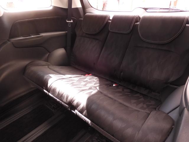 オデッセイハイブリッド ハイブリッドアブソルート・ＥＸホンダセンシング　９インチメモリーナビ　全周囲カメラ　ＥＴＣ２．０　渋滞追従クルーズ　両側電動スライドドア　シートヒーター　Ｂｌｕｅｔｏｏｔｈ　ブラインドスポット　障害物センサー　オットマン　禁煙車　スペアキー有り（11枚目）