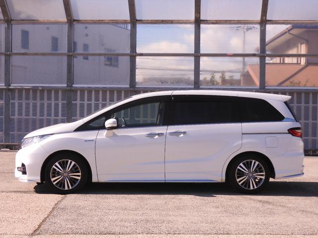 オデッセイハイブリッド ハイブリッドアブソルート・ＥＸホンダセンシング　９インチメモリーナビ　全周囲カメラ　ＥＴＣ２．０　渋滞追従クルーズ　両側電動スライドドア　シートヒーター　Ｂｌｕｅｔｏｏｔｈ　ブラインドスポット　障害物センサー　オットマン　禁煙車　スペアキー有り（16枚目）