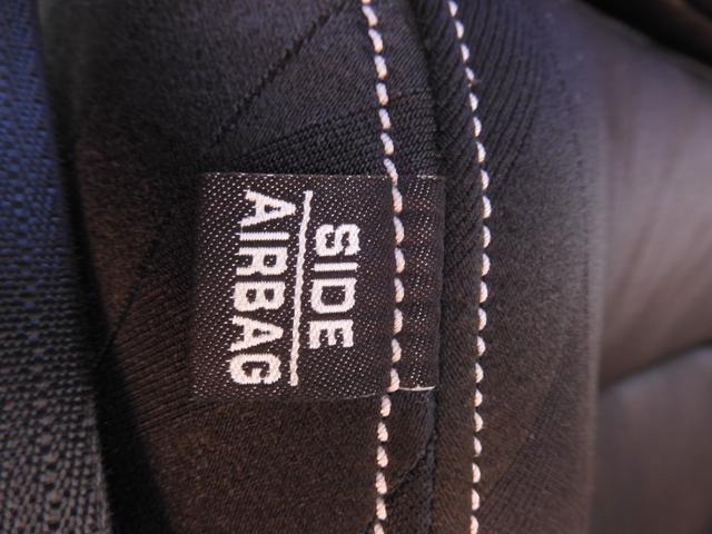 オデッセイハイブリッド ハイブリッドアブソルート・ＥＸホンダセンシング　９インチメモリーナビ　全周囲カメラ　ＥＴＣ２．０　渋滞追従クルーズ　両側電動スライドドア　シートヒーター　Ｂｌｕｅｔｏｏｔｈ　ブラインドスポット　障害物センサー　オットマン　禁煙車　スペアキー有り（45枚目）