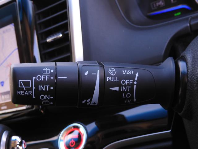 オデッセイハイブリッド ハイブリッドアブソルート・ＥＸホンダセンシング　９インチメモリーナビ　全周囲カメラ　ＥＴＣ２．０　渋滞追従クルーズ　両側電動スライドドア　シートヒーター　Ｂｌｕｅｔｏｏｔｈ　ブラインドスポット　障害物センサー　オットマン　禁煙車　スペアキー有り（51枚目）