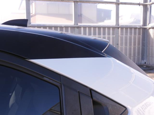 ヴェゼル ｅ：ＨＥＶＰＬａＹ　ワンオーナー　９インチナビ　全周囲カメラ　ＥＴＣ２．０　ガラスルーフ　渋滞追従クルーズ　シートヒーター　Ｂｌｕｅｔｏｏｔｈ　障害物センサー　減速セレクター　１８インチ純正アルミホイール　禁煙車（33枚目）