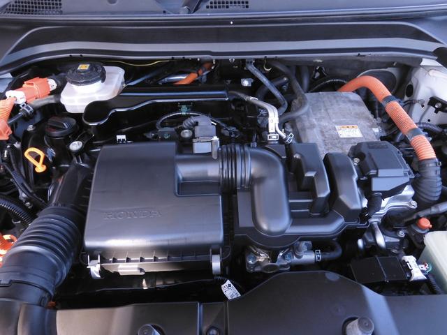 ヴェゼル ｅ：ＨＥＶＰＬａＹ　ワンオーナー　９インチナビ　全周囲カメラ　ＥＴＣ２．０　ガラスルーフ　渋滞追従クルーズ　シートヒーター　Ｂｌｕｅｔｏｏｔｈ　障害物センサー　減速セレクター　１８インチ純正アルミホイール　禁煙車（37枚目）