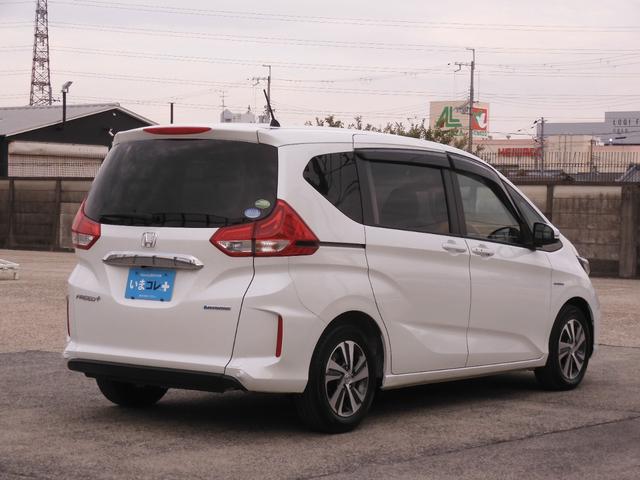 フリード＋ハイブリッド ハイブリッドＧ・ホンダセンシング　ワンオーナー　いまコレ＋新品マット付き　９インチナビ　バックカメラ　ドラレコ　ＥＴＣ　アダプティブクルーズコントロール　両側電動スライドドア　シートヒーター　ＬＥＤヘッドライト　フルセグＴＶ　禁煙車（15枚目）