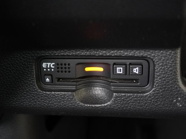 Ｎ－ＷＧＮカスタム Ｌ・ターボホンダセンシング　デモカー　８インチナビ　バックカメラ　ＥＴＣ　アダプティブクルーズコントロール　シートヒーター　Ｂｌｕｅｔｏｏｔｈ　ＵＳＢ入力端子　ＬＥＤヘッドライト　衝突被害軽減ブレーキ　パドルシフト　禁煙車（5枚目）