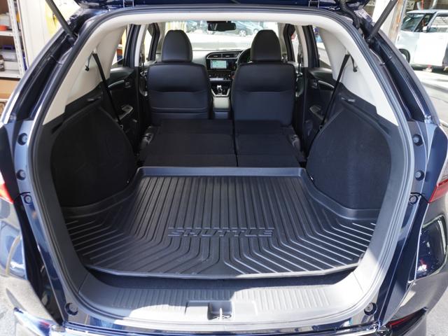 シャトル ハイブリッドＸホンダセンシング　１オーナー　７インチナビ（ＶＸＭ－２２４ＶＦｉ）　フルセグ　リアカメラ　ＥＴＣ・ドラレコ（ナビ連動）　衝突軽減ブレーキ　シートヒーター　パドルシフト　ＬＥＤオートライト・フォグライト　オートハイビーム（12枚目）