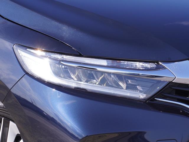 シャトル ハイブリッドＸホンダセンシング　１オーナー　７インチナビ（ＶＸＭ－２２４ＶＦｉ）　フルセグ　リアカメラ　ＥＴＣ・ドラレコ（ナビ連動）　衝突軽減ブレーキ　シートヒーター　パドルシフト　ＬＥＤオートライト・フォグライト　オートハイビーム（30枚目）