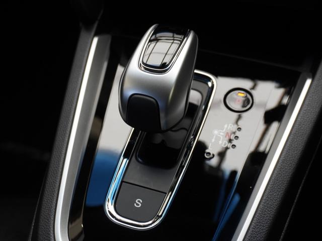 シャトル ハイブリッドＸホンダセンシング　１オーナー　７インチナビ（ＶＸＭ－２２４ＶＦｉ）　フルセグ　リアカメラ　ＥＴＣ・ドラレコ（ナビ連動）　衝突軽減ブレーキ　シートヒーター　パドルシフト　ＬＥＤオートライト・フォグライト　オートハイビーム（45枚目）
