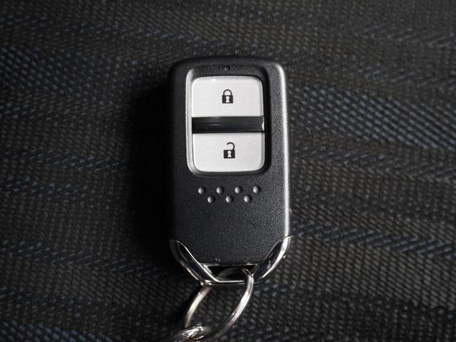 シャトル ハイブリッドＸホンダセンシング　１オーナー　７インチナビ（ＶＸＭ－２２４ＶＦｉ）　フルセグ　リアカメラ　ＥＴＣ・ドラレコ（ナビ連動）　衝突軽減ブレーキ　シートヒーター　パドルシフト　ＬＥＤオートライト・フォグライト　オートハイビーム（64枚目）