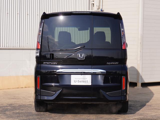 ステップワゴンスパーダ スパーダホンダセンシング　ワンオーナー　９インチナビ　バックカメラ　ＥＴＣ　アダプティブクルーズコントロール　両側電動スライドドア　Ｂｌｕｅｔｏｏｔｈ　ＬＥＤヘッドライト　衝突被害軽減ブレーキ　純正アルミホイール　パドルシフト（13枚目）