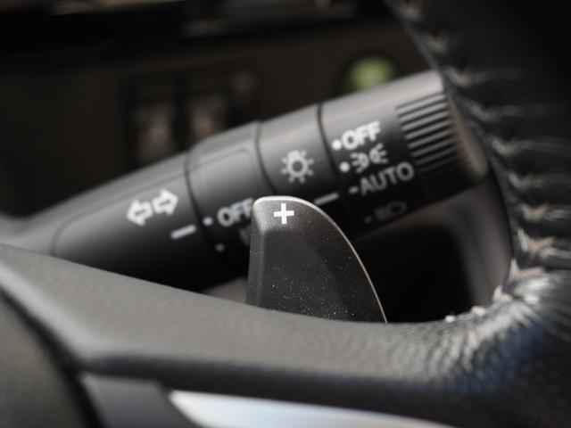 ステップワゴンスパーダ スパーダホンダセンシング　ワンオーナー　９インチナビ　バックカメラ　ＥＴＣ　アダプティブクルーズコントロール　両側電動スライドドア　Ｂｌｕｅｔｏｏｔｈ　ＬＥＤヘッドライト　衝突被害軽減ブレーキ　純正アルミホイール　パドルシフト（18枚目）