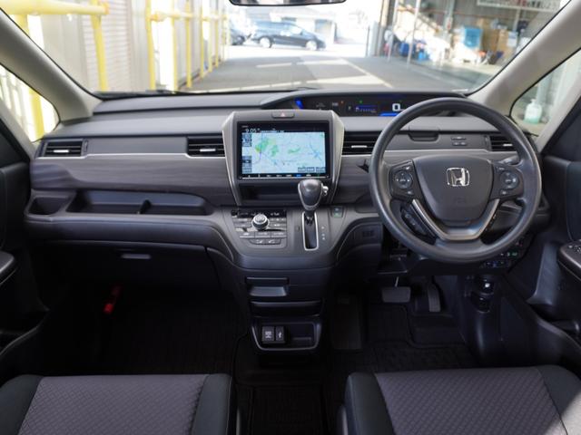 フリード＋ Ｇブラックスタイル　デモカー　９インチナビ　バックカメラ　ドラレコ　ＥＴＣ　アダプティブクルーズコントロール　両側電動スライドドア　シートヒーター　Ｂｌｕｅｔｏｏｔｈ　ＬＥＤヘッドライト　衝突被害軽減ブレーキ　禁煙車（9枚目）