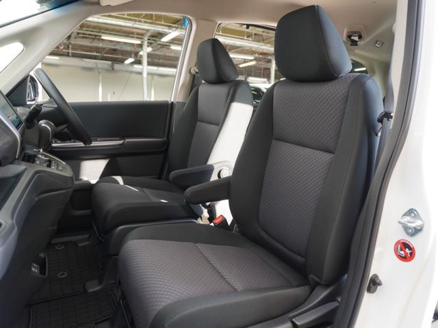 フリード＋ Ｇブラックスタイル　デモカー　９インチナビ　バックカメラ　ドラレコ　ＥＴＣ　アダプティブクルーズコントロール　両側電動スライドドア　シートヒーター　Ｂｌｕｅｔｏｏｔｈ　ＬＥＤヘッドライト　衝突被害軽減ブレーキ　禁煙車（10枚目）