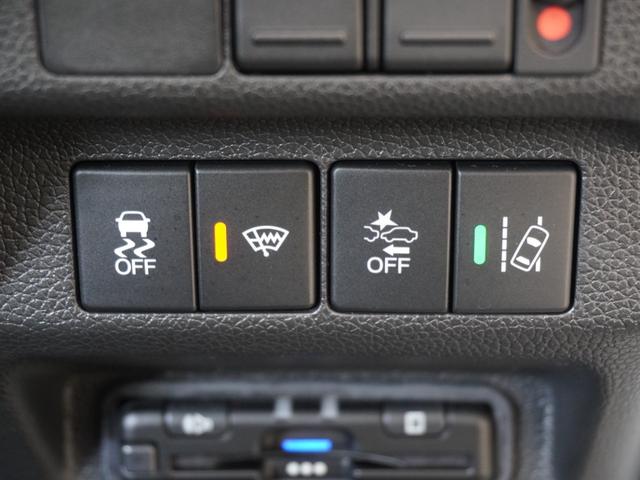 フリード＋ Ｇブラックスタイル　デモカー　９インチナビ　バックカメラ　ドラレコ　ＥＴＣ　アダプティブクルーズコントロール　両側電動スライドドア　シートヒーター　Ｂｌｕｅｔｏｏｔｈ　ＬＥＤヘッドライト　衝突被害軽減ブレーキ　禁煙車（51枚目）