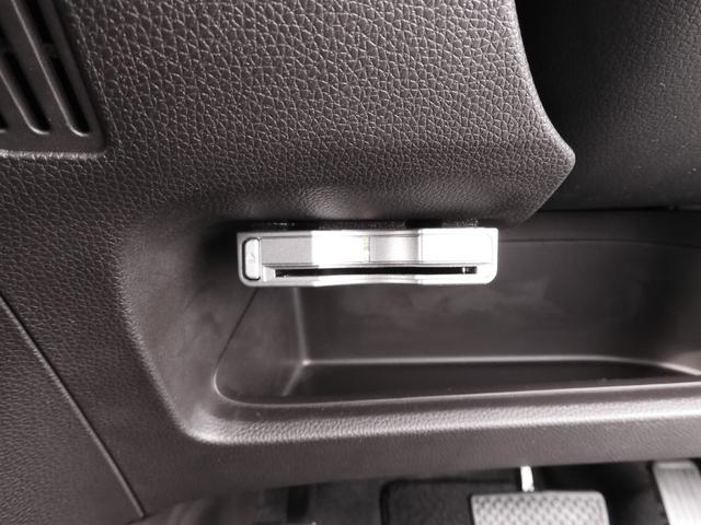 Ｎ－ＷＧＮカスタム Ｇ・ターボパッケージ　７インチナビ　バックカメラ　ＥＴＣ　クルーズコントロール　Ｂｌｕｅｔｏｏｔｈ　ディスチャージヘッドランプ　衝突被害軽減ブレーキ　スマートキー　スペアキー有　オートエアコン　純正アルミホイール　禁煙車（5枚目）