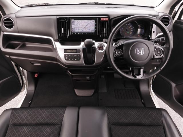 Ｎ－ＷＧＮカスタム Ｇ・ターボパッケージ　７インチナビ　バックカメラ　ＥＴＣ　クルーズコントロール　Ｂｌｕｅｔｏｏｔｈ　ディスチャージヘッドランプ　衝突被害軽減ブレーキ　スマートキー　スペアキー有　オートエアコン　純正アルミホイール　禁煙車（7枚目）