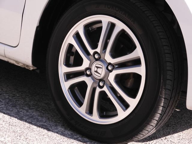 Ｎ－ＢＯＸ ＧＳＳパッケージ　７インチナビ　ＥＴＣ　両側電動スライドドア　衝突被害軽減ブレーキ　スマートキー　スペアキー有　オートエアコン　アイドリングストップ　純正アルミホイール　盗難防止装置　電動格納ドアミラー　禁煙車（17枚目）