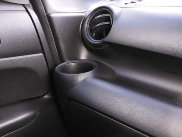 Ｎ－ＢＯＸ ＧＳＳパッケージ　７インチナビ　ＥＴＣ　両側電動スライドドア　衝突被害軽減ブレーキ　スマートキー　スペアキー有　オートエアコン　アイドリングストップ　純正アルミホイール　盗難防止装置　電動格納ドアミラー　禁煙車（50枚目）