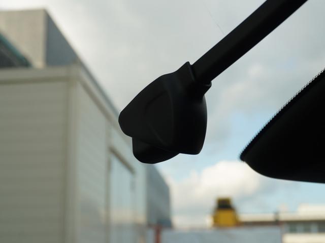 フィット ベーシック　ワンオーナー　７インチナビ　バックカメラ　ドラレコ　ＥＴＣ　アダプティブクルーズコントロール　Ｂｌｕｅｔｏｏｔｈ　ＵＳＢ入力端子　衝突被害軽減ブレーキ　障害物センサー　スマートキー　スペアキー有（6枚目）