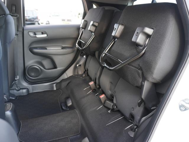 フィット ベーシック　ワンオーナー　７インチナビ　バックカメラ　ドラレコ　ＥＴＣ　アダプティブクルーズコントロール　Ｂｌｕｅｔｏｏｔｈ　ＵＳＢ入力端子　衝突被害軽減ブレーキ　障害物センサー　スマートキー　スペアキー有（12枚目）