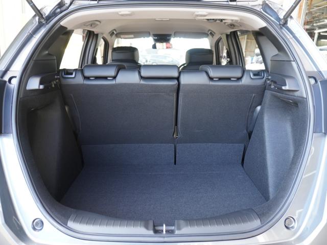 フィット リュクス　ワンオーナー車　９インチナビ（純正用品ＶＸＵ－２１５ＦＴｉ）　バックカメラ　ＥＴＣ　シートヒーター　Ｂｌｕｅｔｏｏｔｈ　ＵＳＢ入力端子　ＬＥＤオートライト　衝突被害軽減ブレーキ　障害物センサー（59枚目）