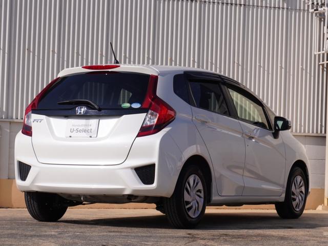 フィット １３Ｇ・Ｌパッケージ　ワンオーナー　バックカメラ　ＥＴＣ　クルーズコントロール　Ｂｌｕｅｔｏｏｔｈ　ＬＥＤヘッドライト　衝突被害軽減ブレーキ　スマートキー　スペアキー有　オートエアコン　ＣＤ　ＤＶＤ　アイドリングストップ（14枚目）