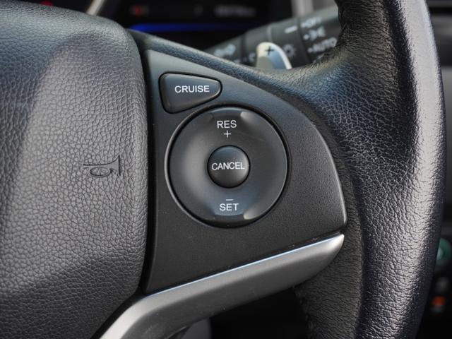 フィットハイブリッド Ｓパッケージ　８インチナビ　バックカメラ　ＥＴＣ１．０　クルーズコントロール　Ｂｌｕｅｔｏｏｔｈ　ＬＥＤヘッドライト　衝突被害軽減ブレーキ　純正アルミホイール　パドルシフト　スマートキー（18枚目）