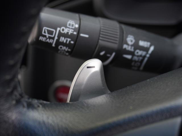 フィットハイブリッド Ｓパッケージ　８インチナビ　バックカメラ　ＥＴＣ１．０　クルーズコントロール　Ｂｌｕｅｔｏｏｔｈ　ＬＥＤヘッドライト　衝突被害軽減ブレーキ　純正アルミホイール　パドルシフト　スマートキー（48枚目）