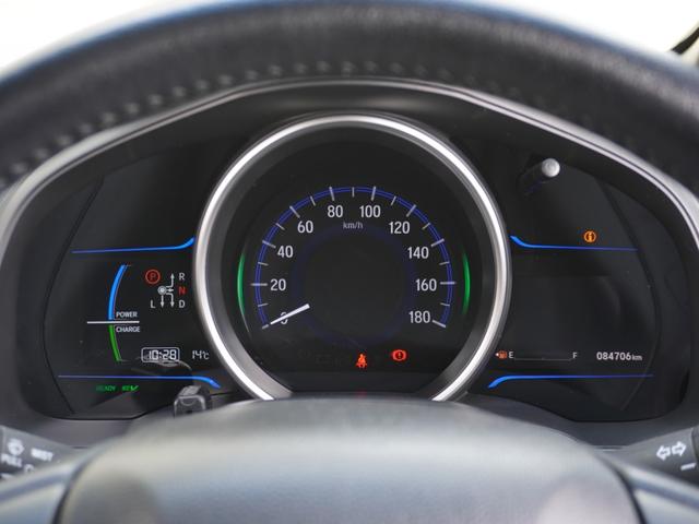 フィットハイブリッド Ｓパッケージ　８インチナビ　バックカメラ　ＥＴＣ１．０　クルーズコントロール　Ｂｌｕｅｔｏｏｔｈ　ＬＥＤヘッドライト　衝突被害軽減ブレーキ　純正アルミホイール　パドルシフト　スマートキー（50枚目）
