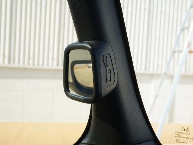 N-BOX ファッションスタイル デモカー 9インチナビ バックカメラ ドラレコ ETC 渋滞追従クルーズコントロール 両側電動スライドドア シートヒーター Bluetooth LEDヘッドライト 衝突被害軽減ブレーキ 禁煙車(47枚目)