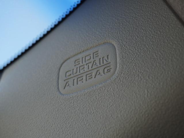 フィット ｅ：ＨＥＶクロスター　９インチナビ　バックカメラ　ドラレコ　ＥＴＣ　アダプティブクルーズコントロール　Ｂｌｕｅｔｏｏｔｈ　ＵＳＢ入力端子　ＬＥＤヘッドライト　衝突被害軽減ブレーキ　障害物センサー　純正アルミホイール　禁煙車（44枚目）