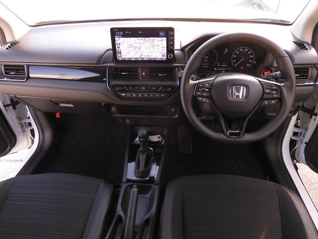 ＷＲ－Ｖ Ｚ＋ブラックスタイル　デモカー　９インチナビ　バックカメラ　ドラレコ　ＥＴＣ　アダプティブクルーズコントロール　Ｂｌｕｅｔｏｏｔｈ　ＵＳＢ入力端子　ＬＥＤヘッドライト　衝突被害軽減ブレーキ　純正アルミホイール　禁煙車（8枚目）