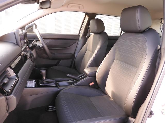 ＷＲ－Ｖ Ｚ＋ブラックスタイル　デモカー　９インチナビ　バックカメラ　ドラレコ　ＥＴＣ　アダプティブクルーズコントロール　Ｂｌｕｅｔｏｏｔｈ　ＵＳＢ入力端子　ＬＥＤヘッドライト　衝突被害軽減ブレーキ　純正アルミホイール　禁煙車（9枚目）