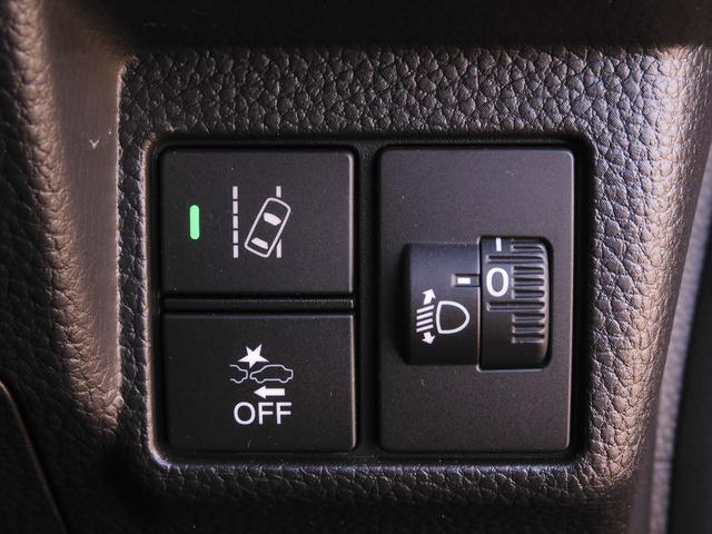 ◆レベリング機能◆ヘッドライトの照射の高さを調節できるレベリング機能付き。重い荷物を積んだ時に使える機能です。