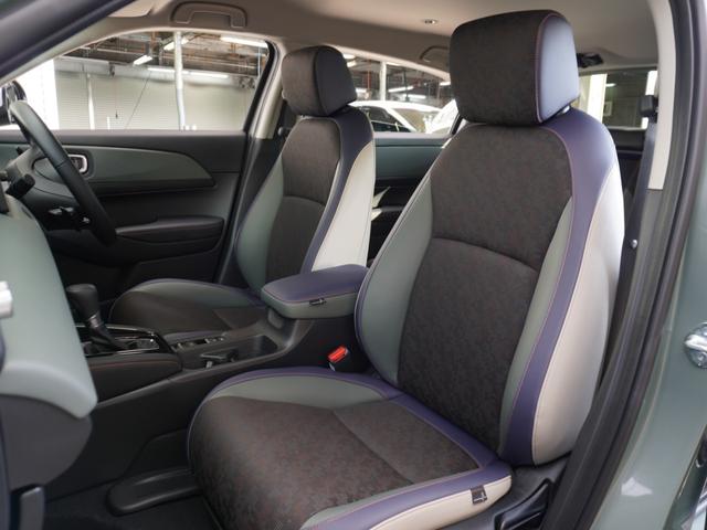 ヴェゼル ｅ：ＨＥＶＸ・ＨｕＮＴパッケージ　デモカー　９インチナビ　バックカメラ　ドラレコ　ＥＴＣ　渋滞追従クルーズコントロール　Ｂｌｕｅｔｏｏｔｈ　ＵＳＢ入力端子　ＬＥＤヘッドライト　衝突被害軽減ブレーキ　純正アルミホイール　禁煙車（9枚目）