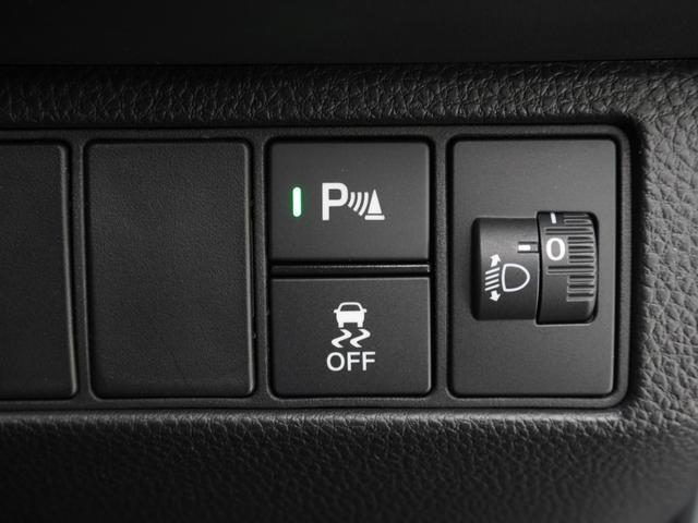 ヴェゼル ｅ：ＨＥＶＸ・ＨｕＮＴパッケージ　デモカー　９インチナビ　バックカメラ　ドラレコ　ＥＴＣ　渋滞追従クルーズコントロール　Ｂｌｕｅｔｏｏｔｈ　ＵＳＢ入力端子　ＬＥＤヘッドライト　衝突被害軽減ブレーキ　純正アルミホイール　禁煙車（20枚目）