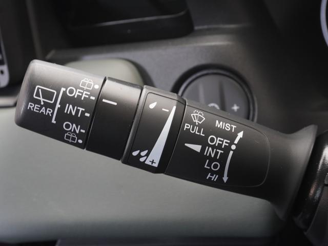 ヴェゼル ｅ：ＨＥＶＸ・ＨｕＮＴパッケージ　デモカー　９インチナビ　バックカメラ　ドラレコ　ＥＴＣ　渋滞追従クルーズコントロール　Ｂｌｕｅｔｏｏｔｈ　ＵＳＢ入力端子　ＬＥＤヘッドライト　衝突被害軽減ブレーキ　純正アルミホイール　禁煙車（49枚目）