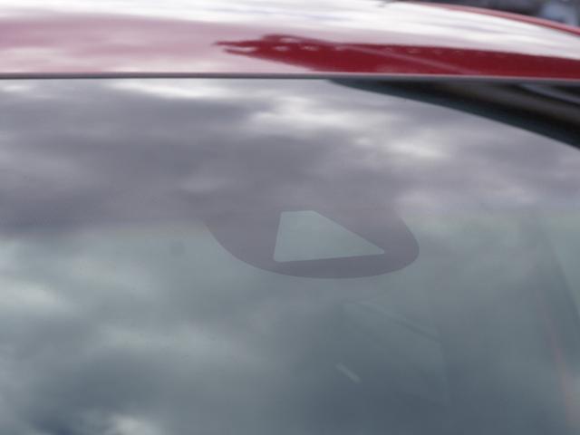 フィットハイブリッド Ｓホンダセンシング　ワンオーナー　７インチ純正フルセグナビＲカメラ　ＥＴＣ　クルコン　パドル付本革ハンドル　プラクラ付エアコン　Ｂｌｕｅｔｏｏｔｈ　ＵＳＢ　ＬＥＤヘッド・フォグ　衝突軽減ブレーキ　純正１６アルミ　禁煙車（33枚目）