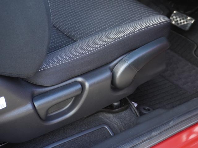 フィットハイブリッド Ｓホンダセンシング　ワンオーナー　７インチ純正フルセグナビＲカメラ　ＥＴＣ　クルコン　パドル付本革ハンドル　プラクラ付エアコン　Ｂｌｕｅｔｏｏｔｈ　ＵＳＢ　ＬＥＤヘッド・フォグ　衝突軽減ブレーキ　純正１６アルミ　禁煙車（44枚目）