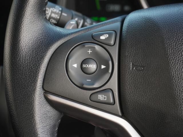 フィットハイブリッド Ｓホンダセンシング　ワンオーナー　７インチ純正フルセグナビＲカメラ　ＥＴＣ　クルコン　パドル付本革ハンドル　プラクラ付エアコン　Ｂｌｕｅｔｏｏｔｈ　ＵＳＢ　ＬＥＤヘッド・フォグ　衝突軽減ブレーキ　純正１６アルミ　禁煙車（49枚目）