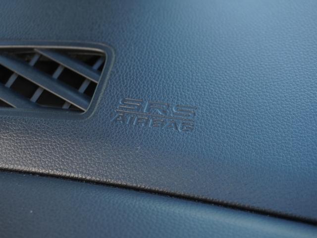 フィットハイブリッド Ｓホンダセンシング　ワンオーナー　７インチ純正フルセグナビＲカメラ　ＥＴＣ　クルコン　パドル付本革ハンドル　プラクラ付エアコン　Ｂｌｕｅｔｏｏｔｈ　ＵＳＢ　ＬＥＤヘッド・フォグ　衝突軽減ブレーキ　純正１６アルミ　禁煙車（63枚目）