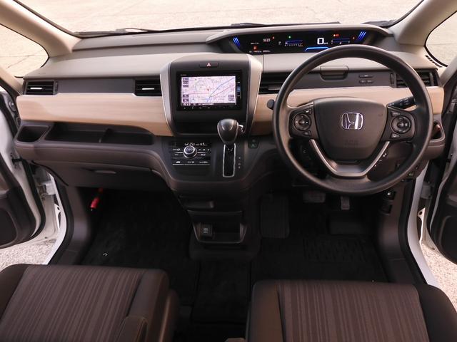 フリード Ｇ・ホンダセンシング　ワンオーナー　７インチナビ　バックカメラ　ＥＴＣ　アダプティブクルーズコントロール　両側電動スライドドア　Ｂｌｕｅｔｏｏｔｈ　衝突被害軽減ブレーキ　横滑り防止装置　盗難防止装置　電動格納ドアミラー（11枚目）