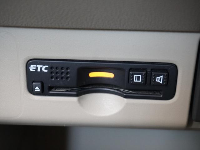 Ｎ－ＢＯＸ Ｇ・ターボＬパッケージ　７インチナビ　バックカメラ　ＥＴＣ　クルーズコントロール　両側電動スライドドア　Ｂｌｕｅｔｏｏｔｈ　ディスチャージドランプ　衝突被害軽減ブレーキ　横滑り防止装置　純正アルミホイール　フルセグ　禁煙車（5枚目）