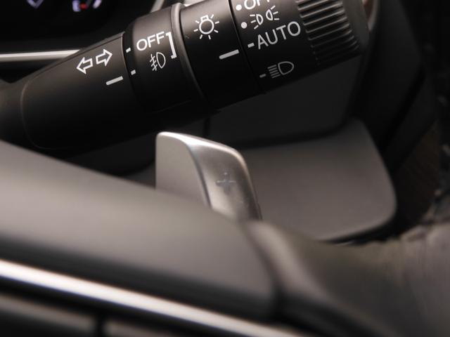 オデッセイハイブリッド e:HEVアブソルート・EX デモカー 11.4インチナビ+全周囲カメラ ナビ連動ドラレコ+ETC レザーシート 1・2列目シートヒーター付電動シート 3ゾーンコントロールエアコン ハンズフリー電動テールゲート 18インチアルミ(19枚目)