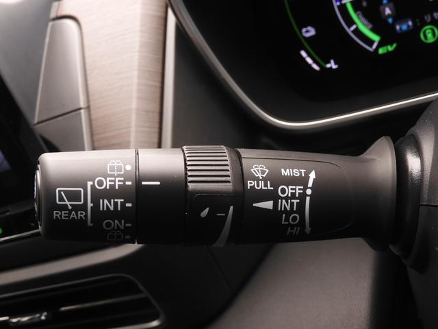 オデッセイハイブリッド e:HEVアブソルート・EX デモカー 11.4インチナビ+全周囲カメラ ナビ連動ドラレコ+ETC レザーシート 1・2列目シートヒーター付電動シート 3ゾーンコントロールエアコン ハンズフリー電動テールゲート 18インチアルミ(57枚目)