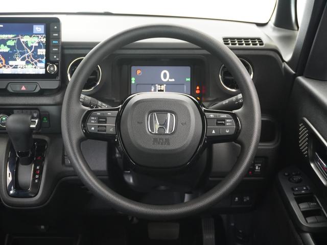 Ｎ－ＢＯＸカスタム ベースグレード　２年保証当社試乗車ナビＤレコＲカメＥＴＣ両電扉　渋滞追従クルーズ　Ｂｌｕｅｔｏｏｔｈ　障害物センサー　シートヒーター　オートハイビーム　１４インチ純正アルミホイール　デイライト　ＵＳＢ接続　フルセグ（9枚目）