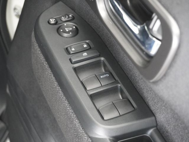 Ｎ－ＢＯＸカスタム ベースグレード　２年保証当社試乗車ナビＤレコＲカメＥＴＣ両電扉　渋滞追従クルーズ　Ｂｌｕｅｔｏｏｔｈ　障害物センサー　シートヒーター　オートハイビーム　１４インチ純正アルミホイール　デイライト　ＵＳＢ接続　フルセグ（27枚目）