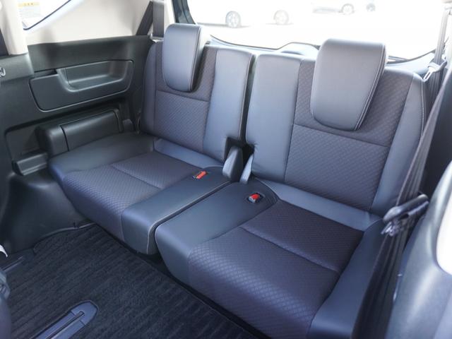 フリードハイブリッド ハイブリッド・Ｇホンダセンシング　ワンオーナー　９インチナビ　バックカメラ　ドラレコ　ＥＴＣ　アダプティブクルーズコントロール　両側電動スライドドア　シートヒーター　Ｂｌｕｅｔｏｏｔｈ　ＬＥＤヘッドライト　衝突被害軽減ブレーキ　禁煙車（12枚目）