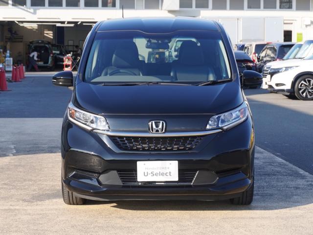 フリードハイブリッド ハイブリッド・Ｇホンダセンシング　ワンオーナー　９インチナビ　バックカメラ　ドラレコ　ＥＴＣ　アダプティブクルーズコントロール　両側電動スライドドア　シートヒーター　Ｂｌｕｅｔｏｏｔｈ　ＬＥＤヘッドライト　衝突被害軽減ブレーキ　禁煙車（14枚目）