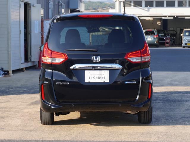 フリードハイブリッド ハイブリッド・Ｇホンダセンシング　ワンオーナー　９インチナビ　バックカメラ　ドラレコ　ＥＴＣ　アダプティブクルーズコントロール　両側電動スライドドア　シートヒーター　Ｂｌｕｅｔｏｏｔｈ　ＬＥＤヘッドライト　衝突被害軽減ブレーキ　禁煙車（15枚目）